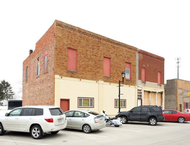 212 SE Main St in Grimes, IA - Building Photo - Building Photo