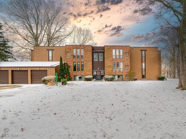 property at 33803 Electric Blvd