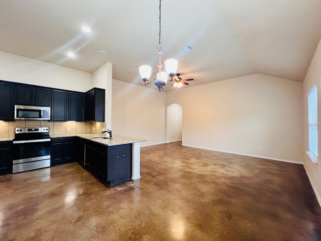 10147 Westover Bluff in San Antonio, TX - Building Photo - Building Photo