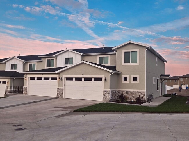 property at 283 E 500 N