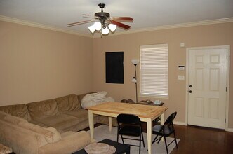 3315 General Pkwy in College Station, TX - Building Photo - Building Photo