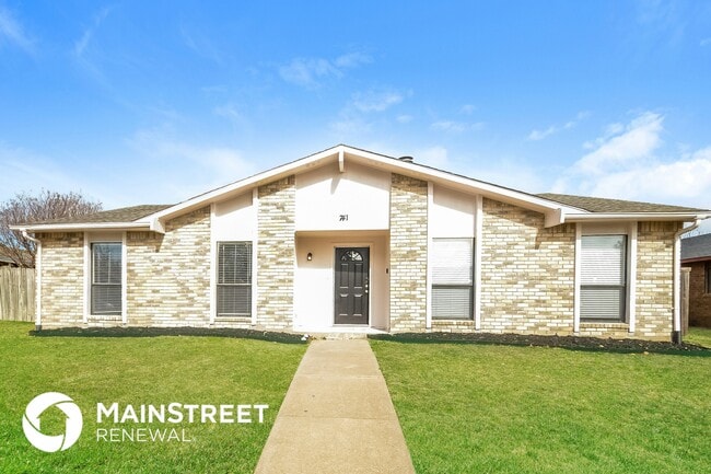 741 Cambridge Dr in Plano, TX - Building Photo - Building Photo