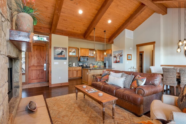 property at 7249 Sunswept Dr