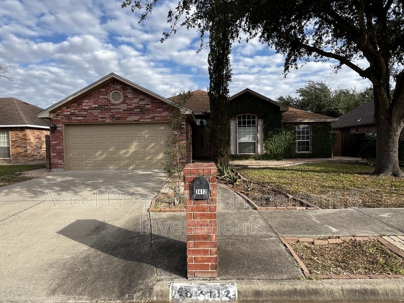 3412 Violet Ave in McAllen, TX - Building Photo