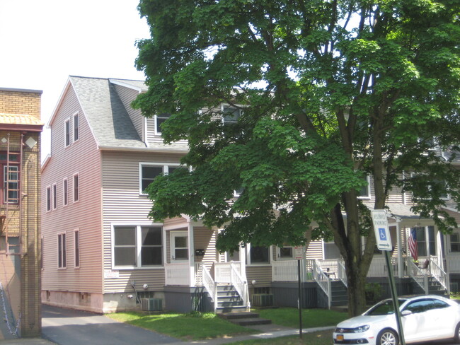 82 Colby St, Unit 82 Colby St