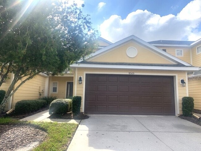 8505 Sandpiper Ridge Ave in Tampa, FL - Building Photo - Building Photo