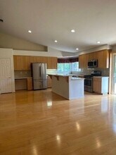 587 Windmill Ct in Solvang, CA - Building Photo - Building Photo
