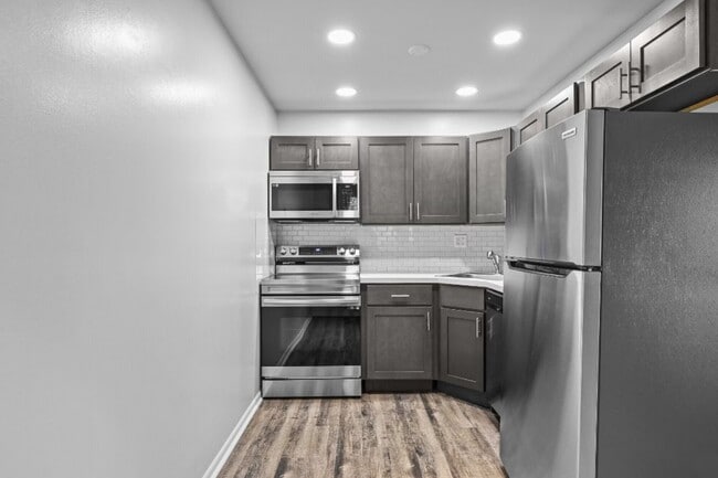 Spring Manor in Lancaster, PA - Building Photo - Building Photo