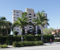 Gateway Villas in Ft. Myers, FL - Building Photo - Building Photo