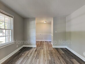 136 Old Meadowbrook Rd in Mooresville, NC - Building Photo - Building Photo