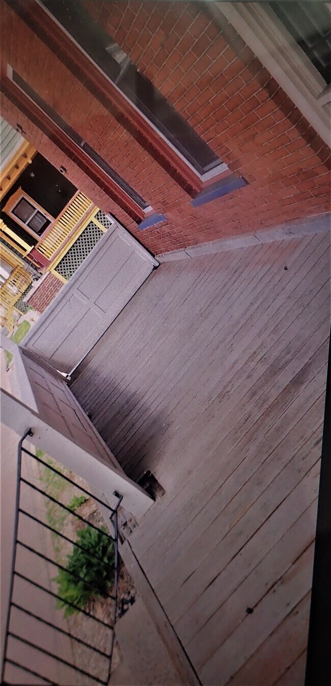 23 Pearl St Apartments and Nearby Glens Falls Apartments For Rent