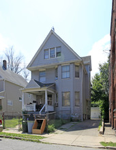 1422 W 84th St in Cleveland, OH - Building Photo - Building Photo