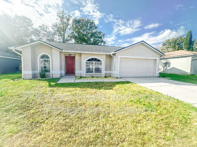 property at 8150 Oakhurst Blvd