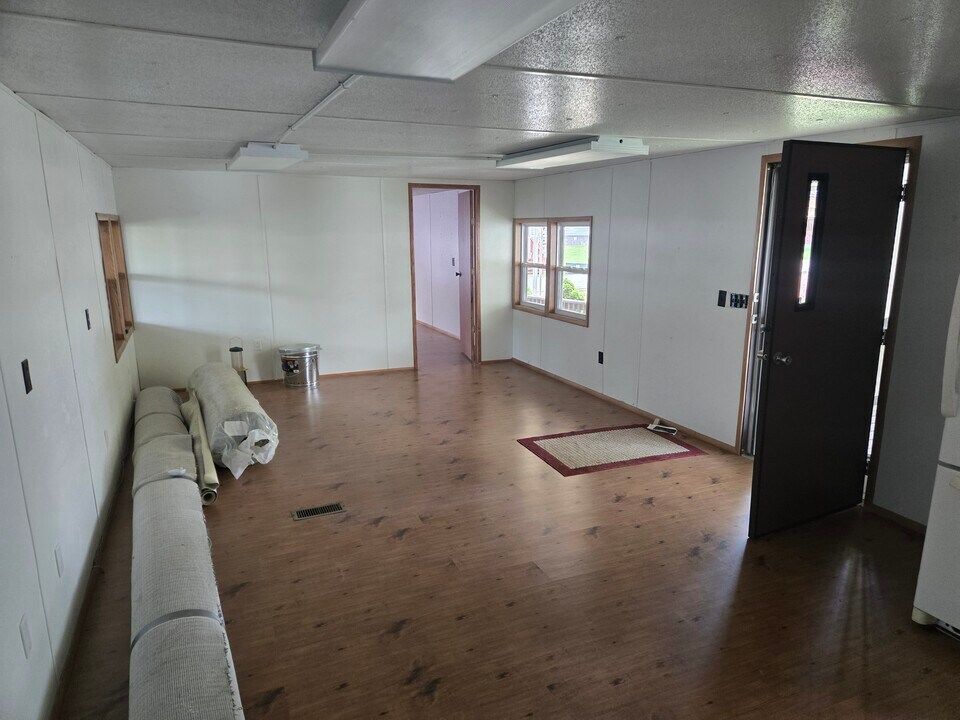 12525 Knollwood Ln in Suring, WI - Building Photo