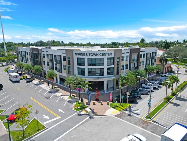 Springs Town Center in Miami Springs, FL - Building Photo - Building Photo