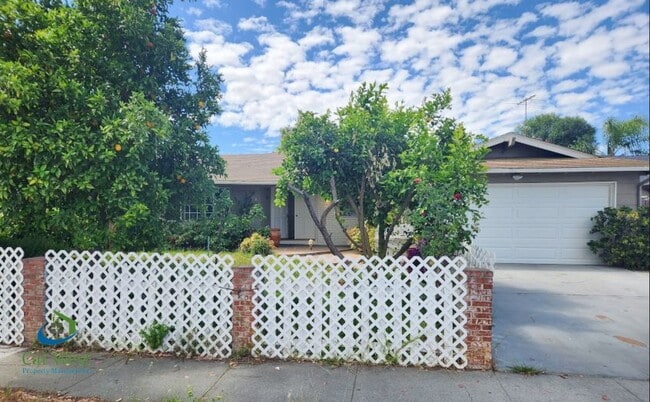 property at 720 River Falls Dr