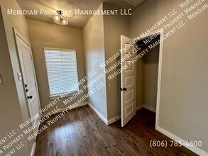 1208 N 7th St in Wolfforth, TX - Building Photo - Building Photo