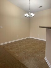 9400 Clubview Dr in Louisville, KY - Building Photo - Building Photo