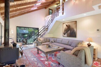 1441 Bonnell Dr in Topanga, CA - Building Photo - Building Photo