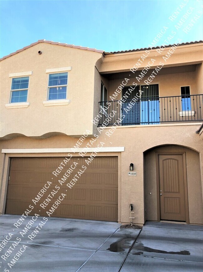 1367 S Country Club Dr in Mesa, AZ - Building Photo - Building Photo