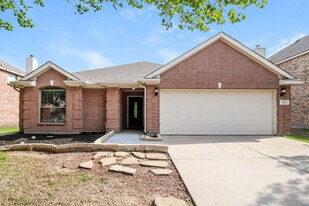 129 Arbordale Way in Princeton, TX - Building Photo