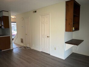 601 Timberline Dr SE in Winston-Salem, NC - Building Photo - Building Photo