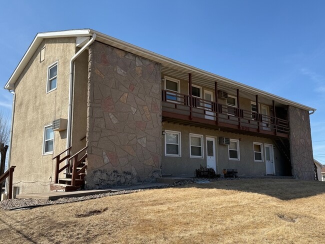 606 N Main St, Unit #7 in Holmen, WI - Building Photo - Building Photo