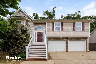 109 Fieldcrest Dr in Dallas, GA - Building Photo