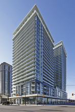 Limelight Condos in Mississauga, ON - Building Photo - Building Photo