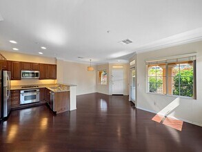 11035 Catarina Ln in San Diego, CA - Building Photo - Building Photo