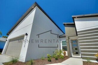 3473 S San Mateo Dr in North Port, FL - Building Photo - Building Photo