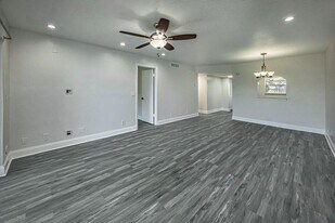 829 Camino Rd in Delray Beach, FL - Building Photo