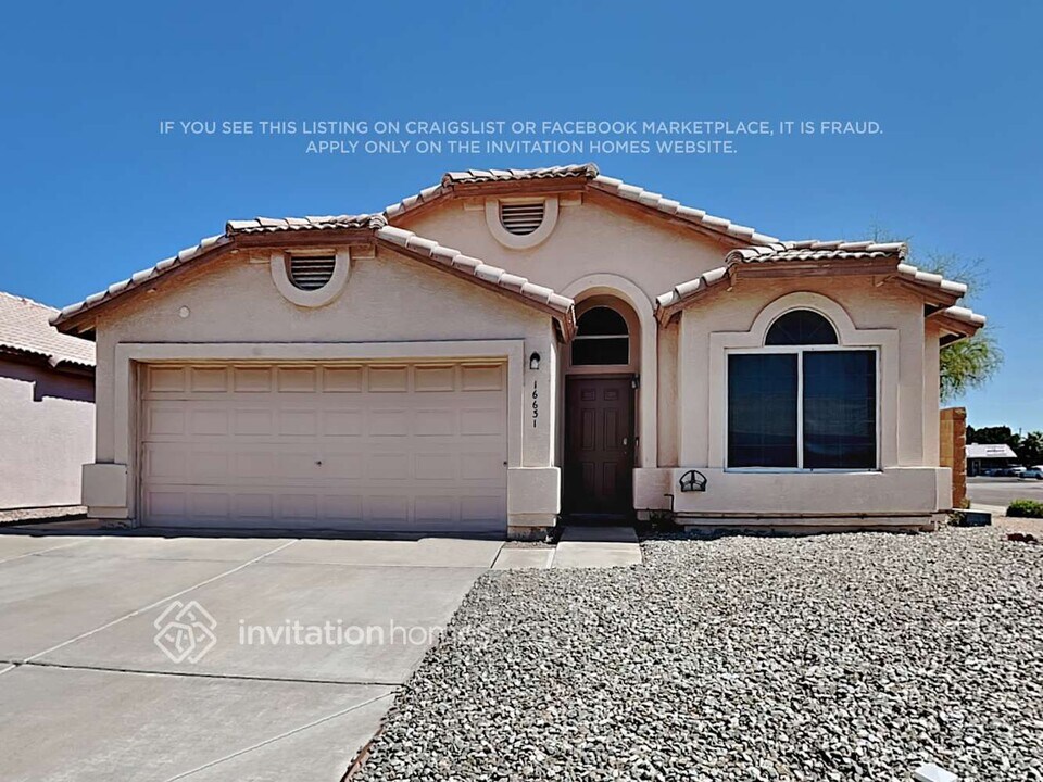 16631 North 23rd Pl in Phoenix, AZ - Building Photo