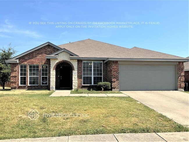 property at 2612 Redwood St