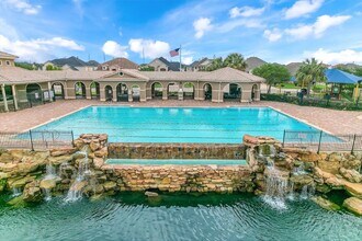 18011 Darling Point Ct in Cypress, TX - Building Photo - Building Photo
