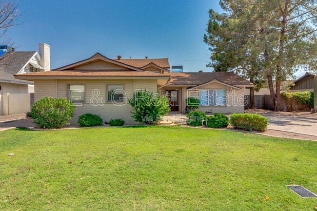 137 E Riviera Dr in Tempe, AZ - Building Photo - Building Photo