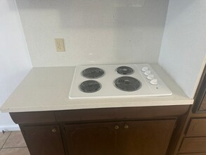 2440 Stanfield Dr in Stockton, CA - Building Photo - Building Photo