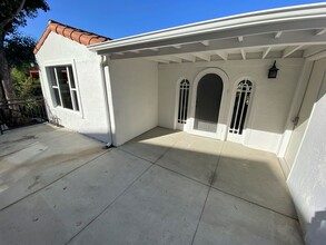 955 Maltman in Los Angeles, CA - Building Photo - Building Photo