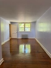 6738 Blakemore St in Philadelphia, PA - Foto de edificio - Building Photo