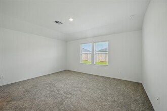 2227 Laurel Bloom Ln in Sealy, TX - Building Photo - Building Photo