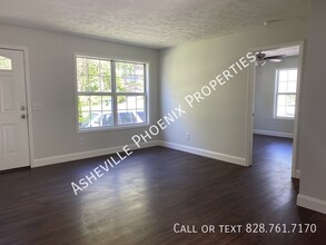 28 Iris St in Asheville, NC - Building Photo - Building Photo
