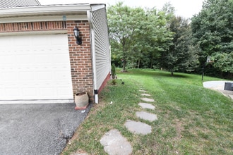 3308 Altair Ln in Upper Marlboro, MD - Foto de edificio - Building Photo