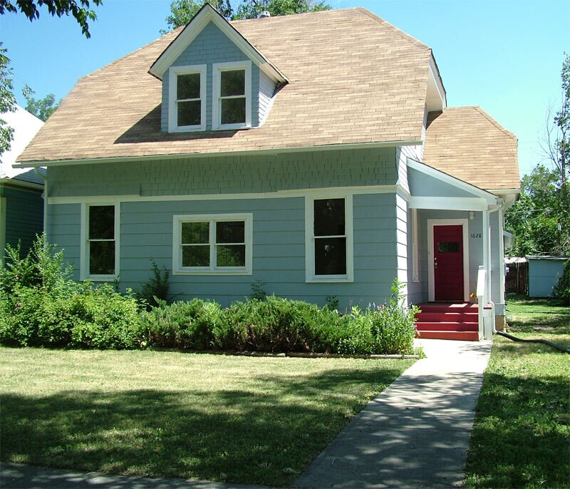 1628 W Pikes Peak Ave in Colorado Springs, CO - Building Photo