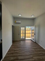 268 Meadowbrook Dr, Unit ADU Studio in San Diego, CA - Building Photo