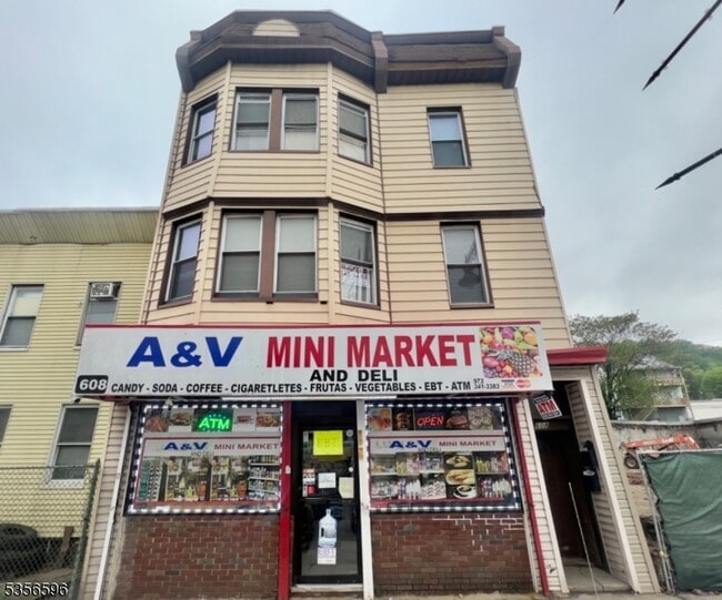 property at 608 Main St