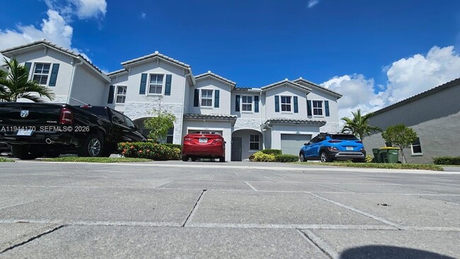 1146 SE 26th Ter in Homestead, FL - Foto de edificio - Building Photo