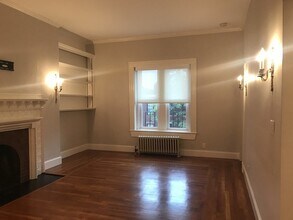 213 Commonwealth Ave in Boston, MA - Building Photo - Building Photo