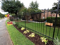 Forest Oaks Apartments in Houston, TX - Building Photo - Building Photo