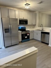 1311 Hampton Park Ln in Melbourne, FL - Building Photo - Building Photo