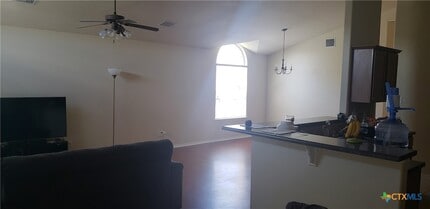 2302 Griffin Dr in Copperas Cove, TX - Foto de edificio - Building Photo